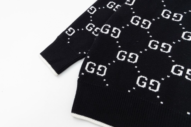 Gucci Sweaters